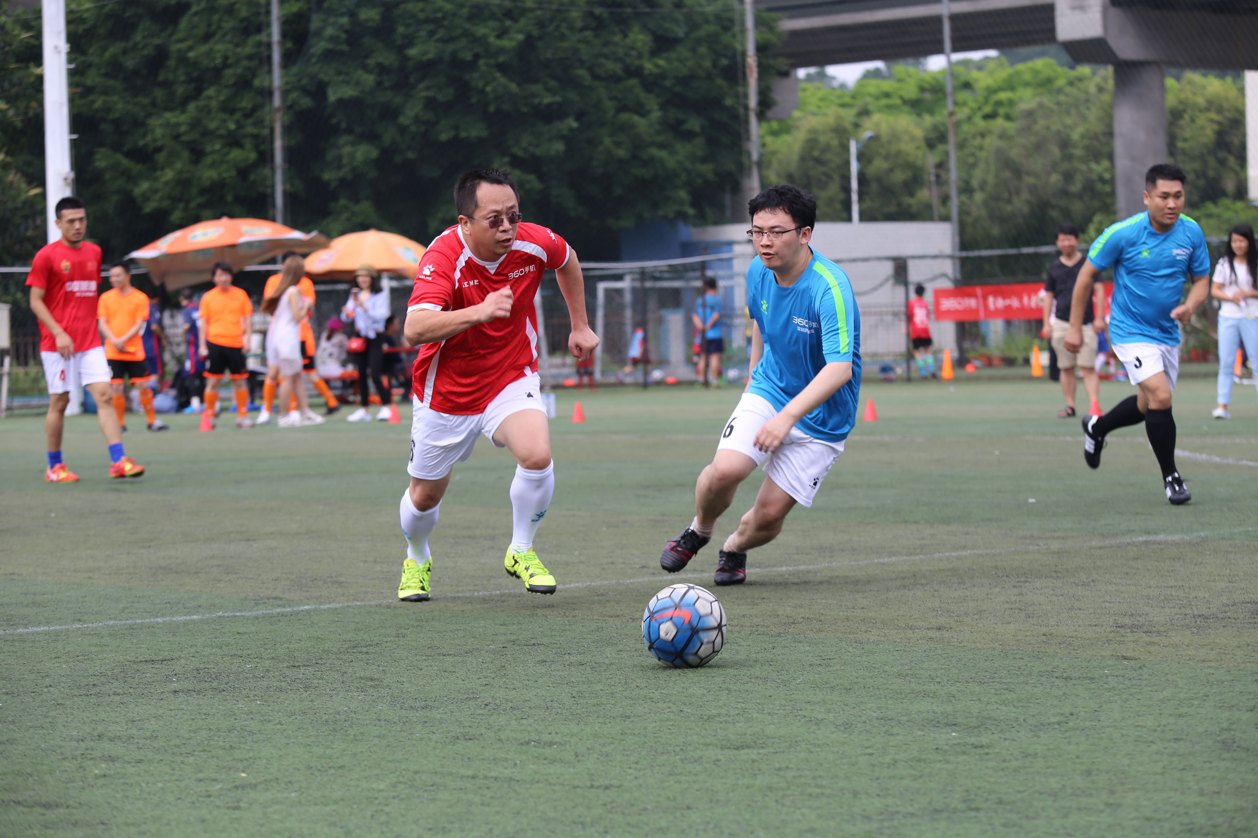 周鸿祎发布360手机,周鸿祎360发布会完整版