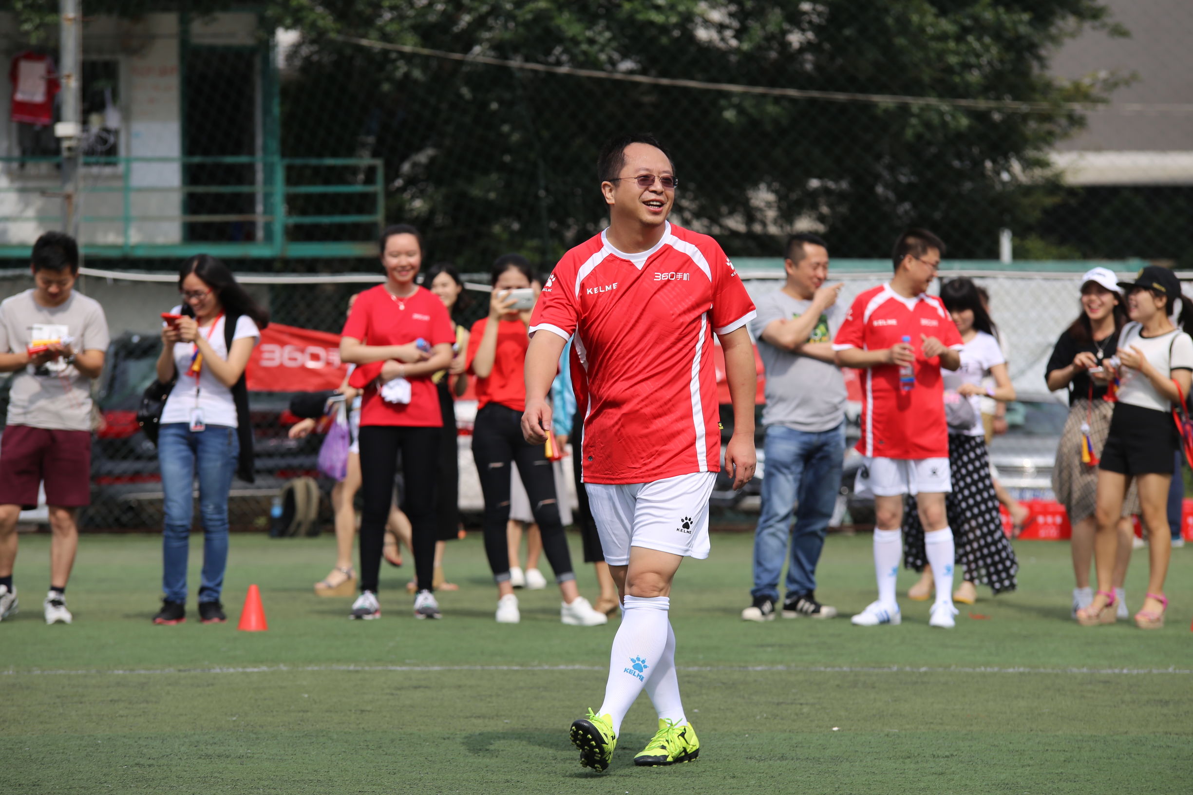 周鸿祎发布360手机,周鸿祎360发布会完整版