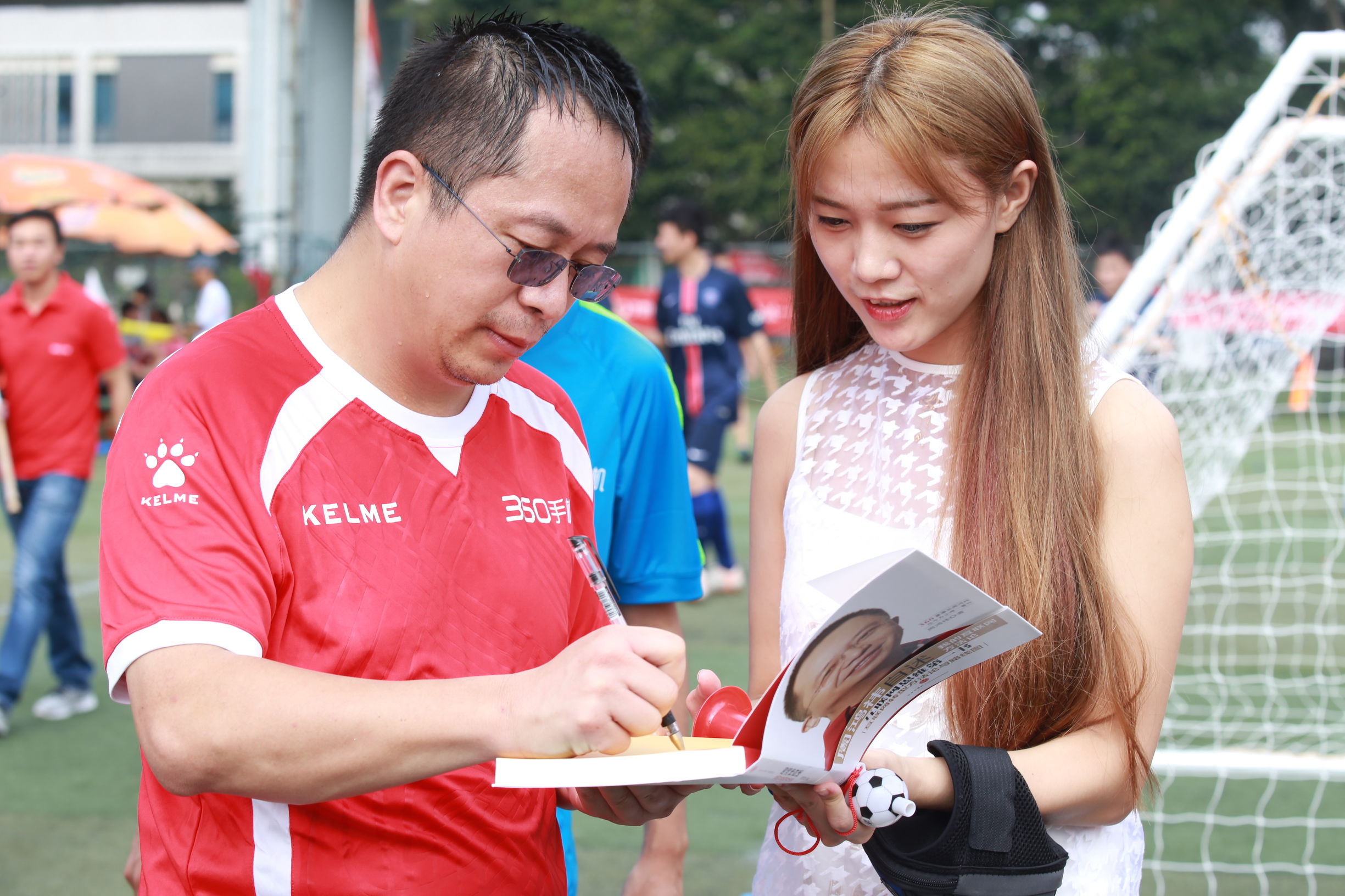 周鸿祎发布360手机,周鸿祎360发布会完整版