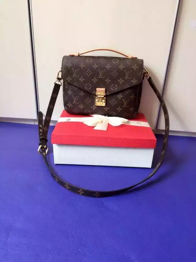 大牌包包有哪些实用耐背的,撞包的原因