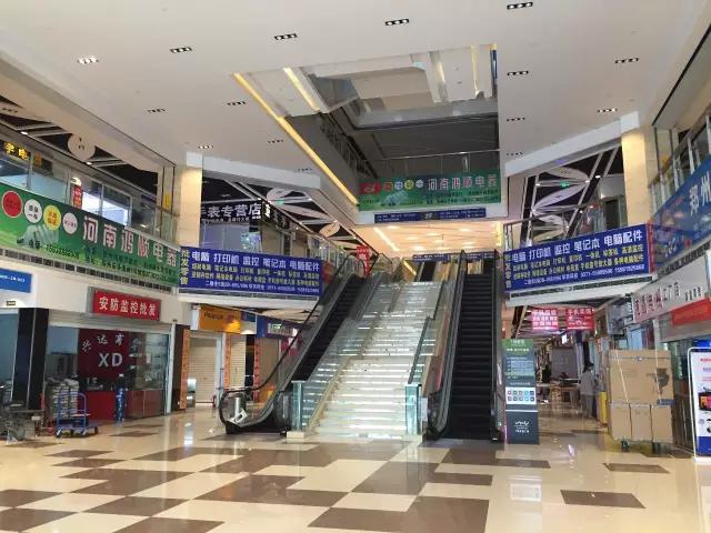 华南城奥特莱斯和茶园奥特莱斯,新田城首创奥莱