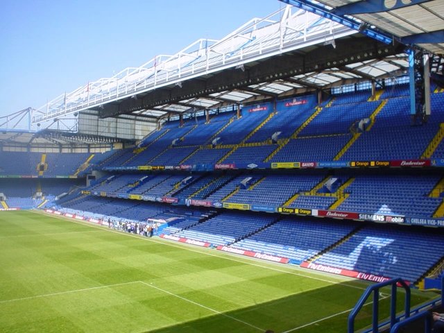 淳蓝色——写给逆境中的切尔西