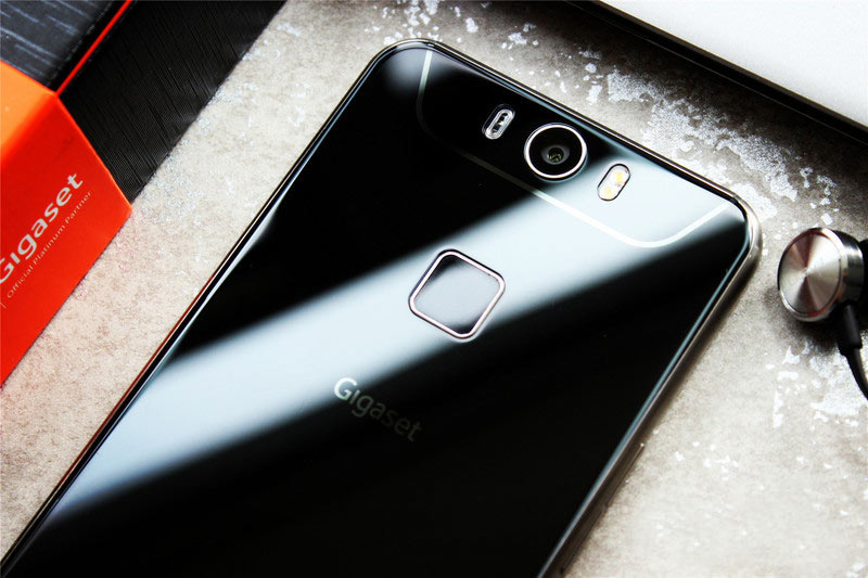 带上Gigaset金阶MEpro去德国看一场拜仁的球赛