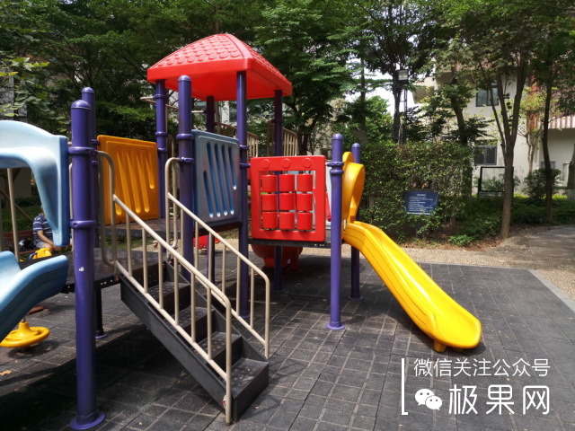 还在纠结买什么手机壳吗,还在纠结买什么东西