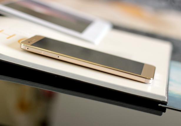 斩获1000元-1500元销冠荣耀畅玩5X评测