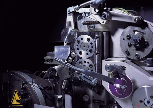 红苹果家具定制家具,红苹果家具定制是一线品牌吗