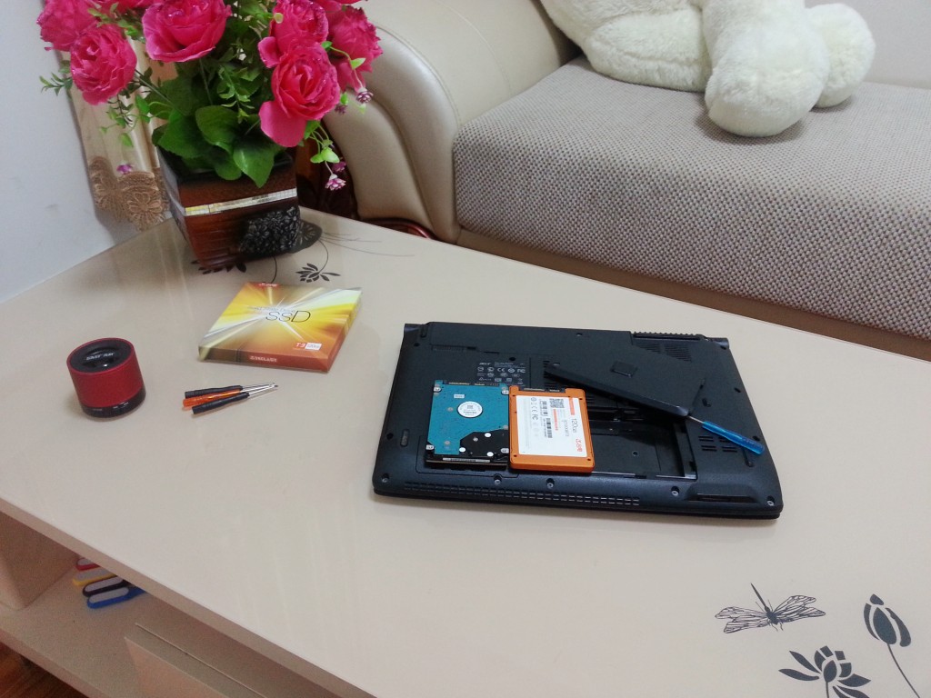 台电t3,台电320g固态硬盘跑分