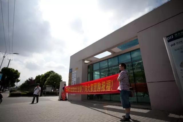 策划1000次求婚,策划已久的求婚终于得到落实