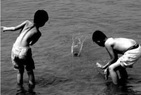 关于夏天的各种回忆，能看懂的都结婚了！