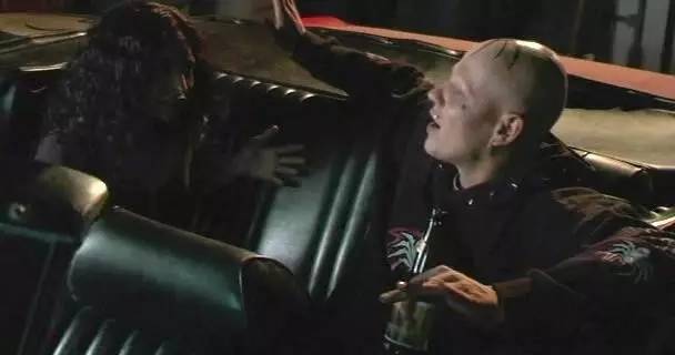 夭寿啊，章鱼上岸进化触手怪凌辱美少女啦！还好有dick警官~