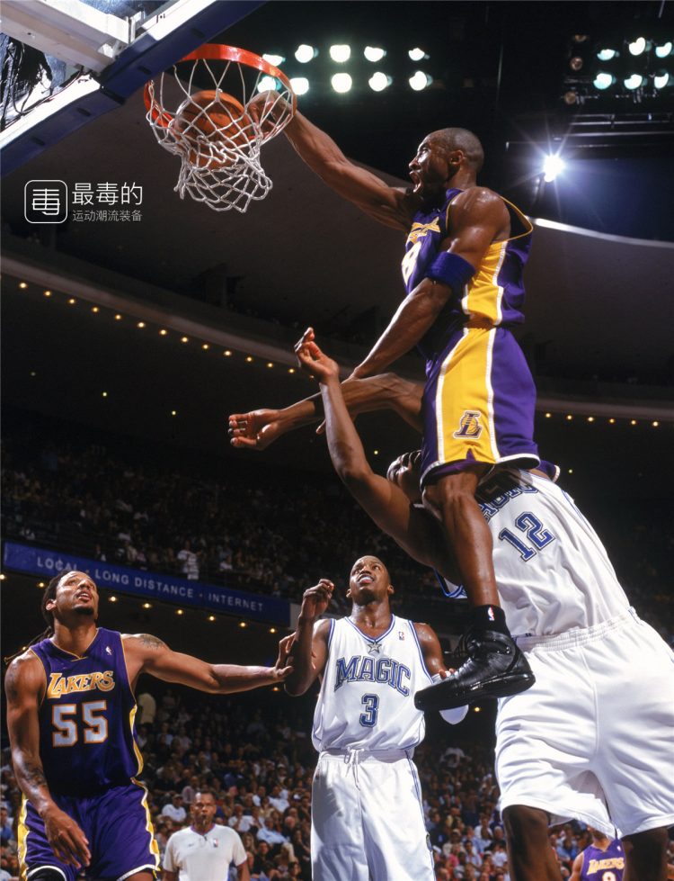 回顾科比上脚战靴,传奇落幕科比