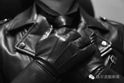 纹身成本高吗,纹身费用不给退