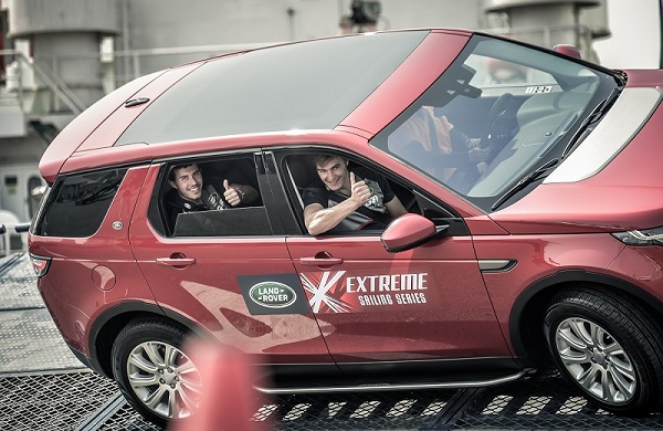 沉浸式体验开真实的f1赛车,体验一下f1赛车