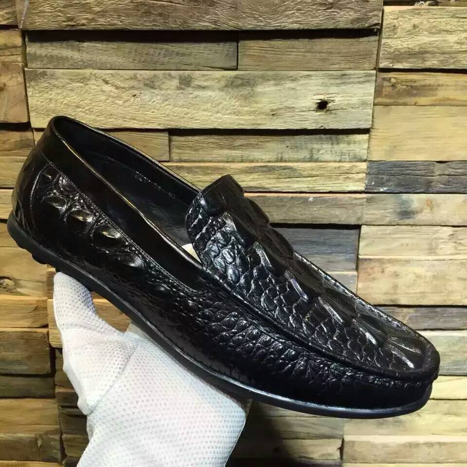 50大奢侈品的标志图prada (以前prada是顶级奢侈品吗)