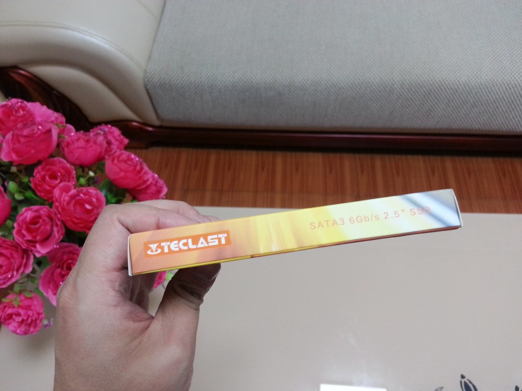 台电t3,台电320g固态硬盘跑分