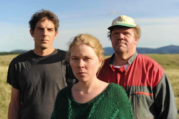 尺度惊人！戛纳竞赛片描写双性恋、直播生孩子