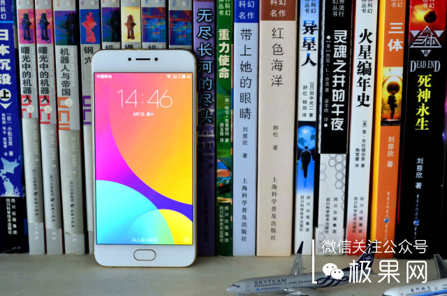 还在纠结买什么手机壳吗,还在纠结买什么东西