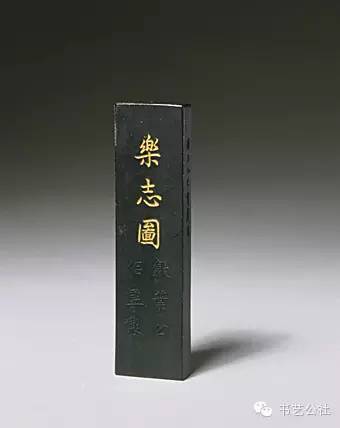 故宫的老玉器值钱吗,故宫的亭台楼榭