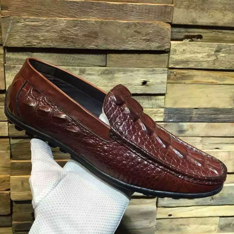 50大奢侈品的标志图prada (以前prada是顶级奢侈品吗)