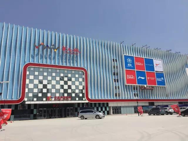 华南城奥特莱斯和茶园奥特莱斯,新田城首创奥莱