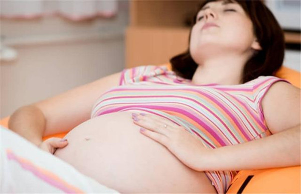 准妈妈应警惕孕期七种痛,准妈妈要关注孕期常见疾病发病率