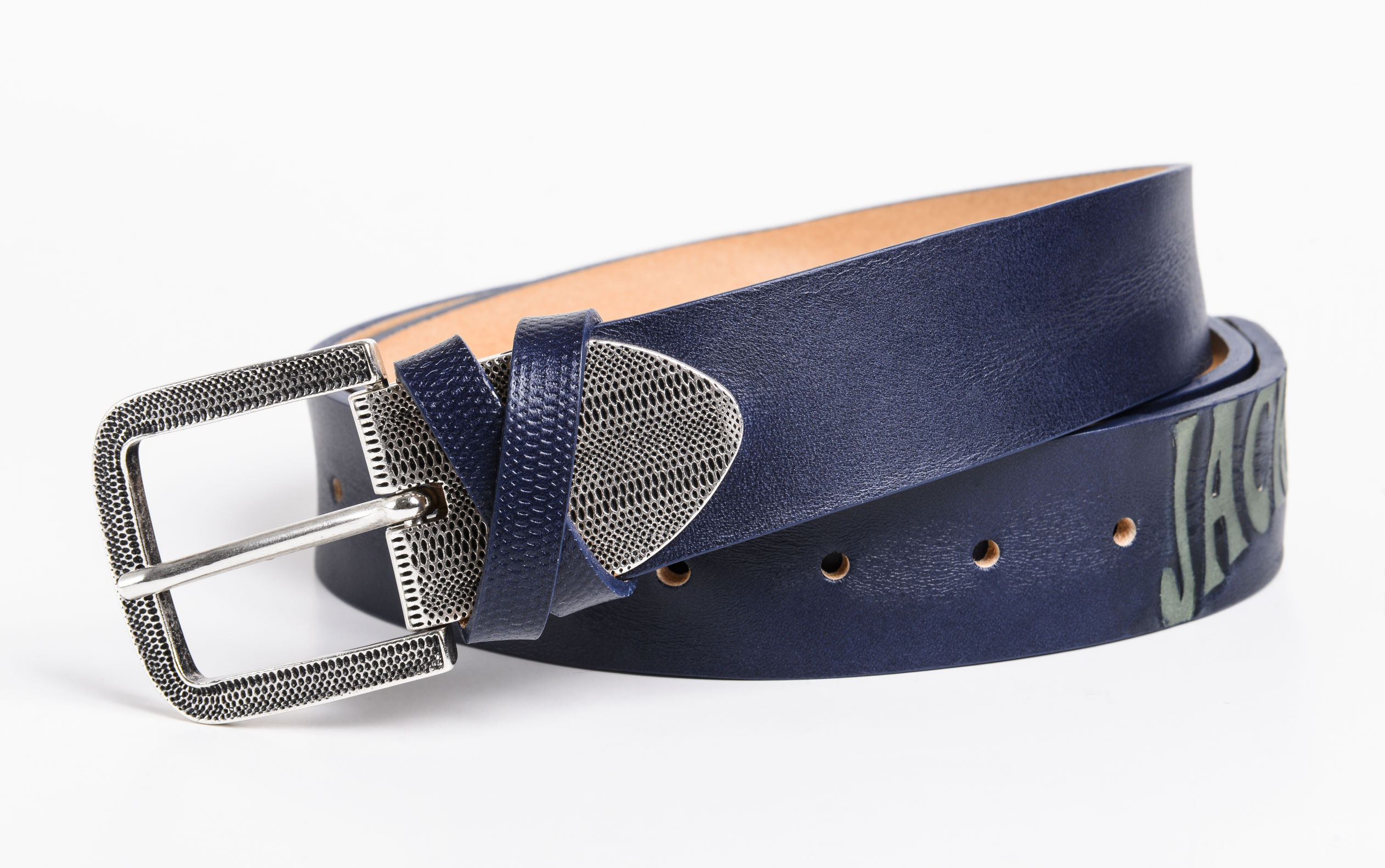 骑士皮带的正确使用方法,皮带的解法和系法