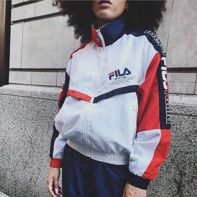 来，考考你｜知道李宇春膝盖上绑着的东西叫什么吗？