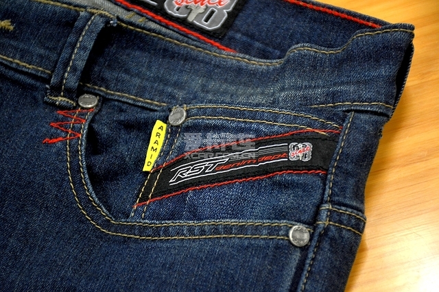 山寨与正版的测评,摩托正品排气和山寨的区别