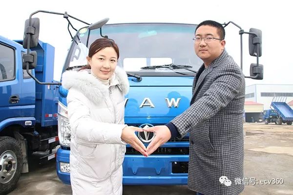 小于和小小鱼的“奥驰情书”｜卡车之友网