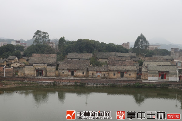 广西玉林兴业县城隍镇莫村,航拍广西兴业县城隍镇莫村