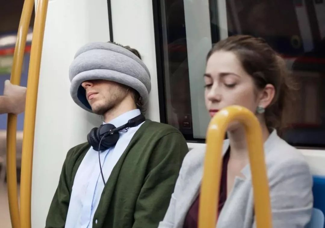 出门旅行怎么装行李箱,出门旅行怎样可以装多一点衣服