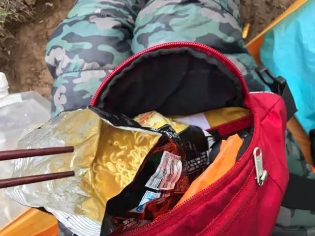 2017鳌太熬太熬太熬成老太太一样的步伐-时刻想着下撤的翠翠补记