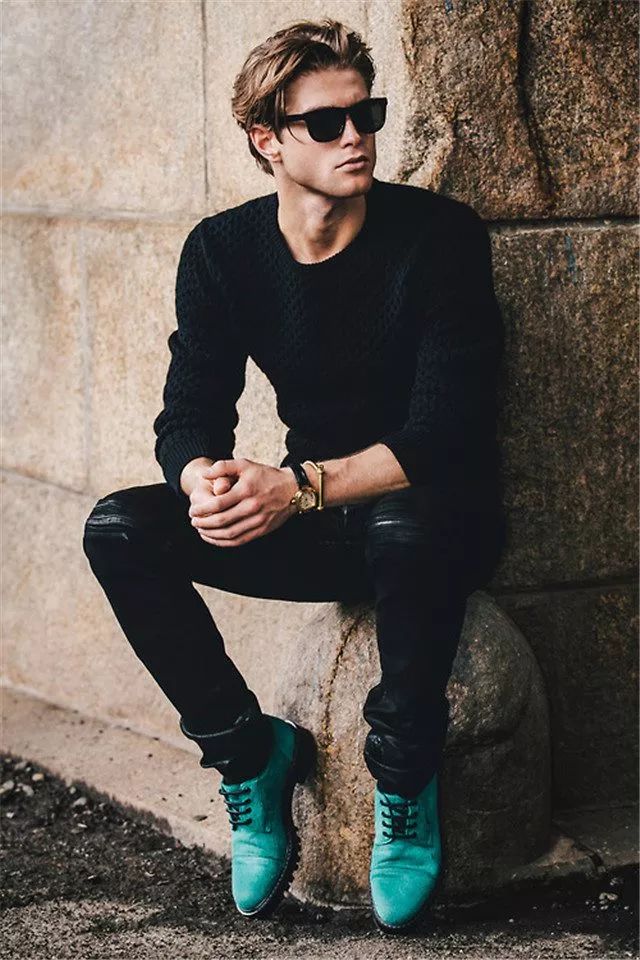 一穿就是35年的t恤,一穿就是30年的军服