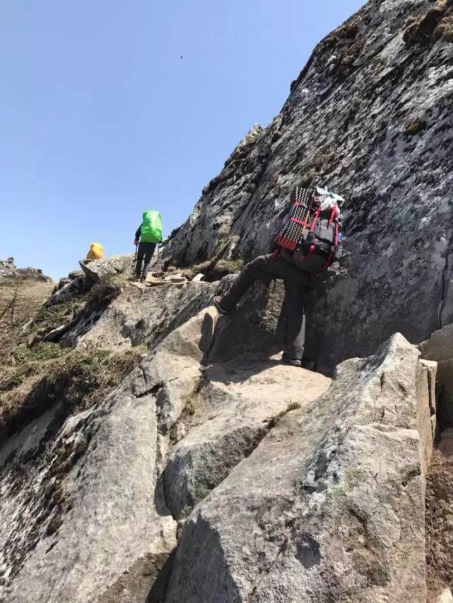 2017鳌太熬太熬太熬成老太太一样的步伐-时刻想着下撤的翠翠补记