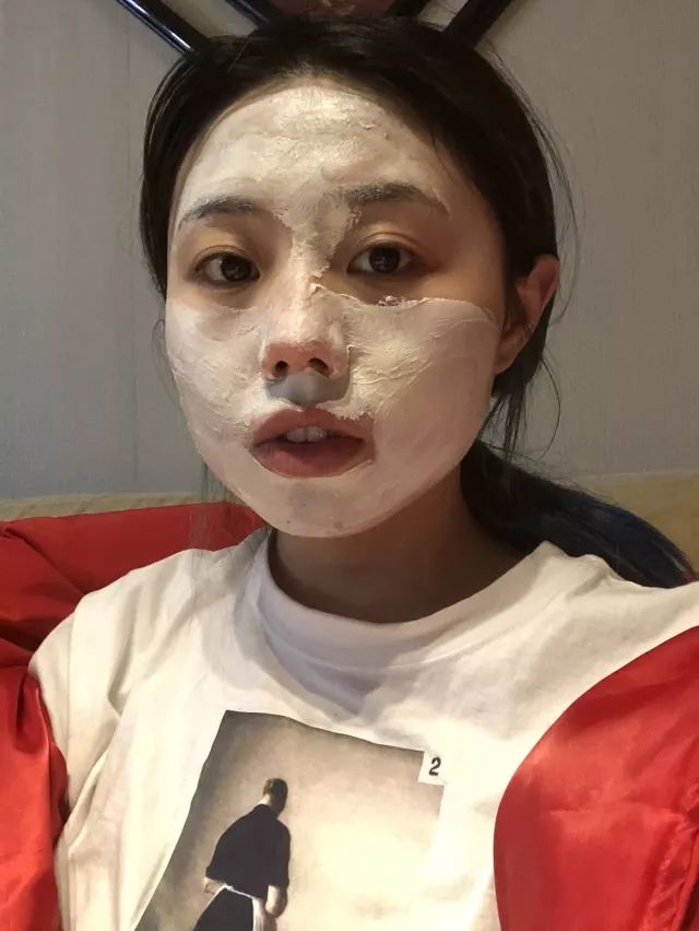 使用报告｜工作日的夜晚，敷一片面膜再休息吧