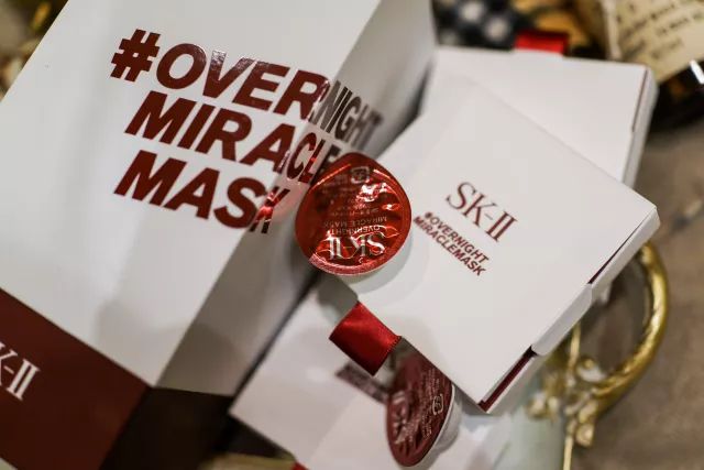 使用报告｜工作日的夜晚，敷一片面膜再休息吧