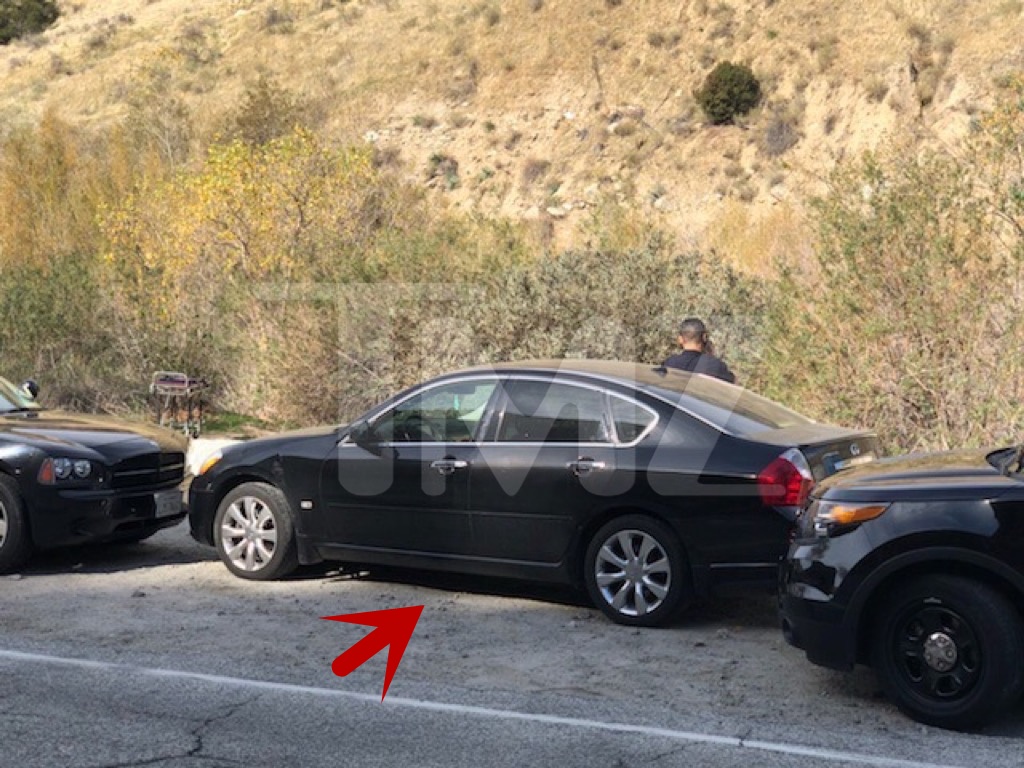 35岁的《欢乐合唱团》男星上吊自杀，是谁逼死了他？