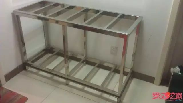 开局只有3000元，玻璃、器材全用买，最后纯靠DIY