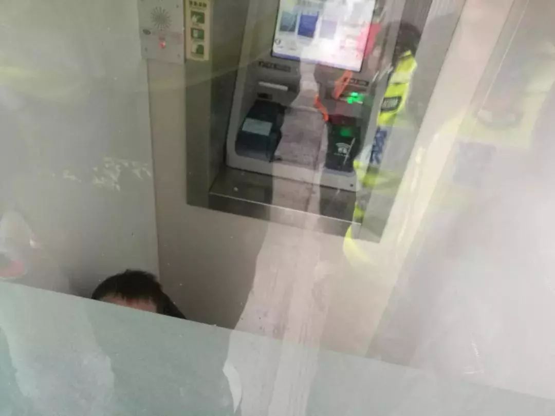 「晋江囧仙」儿子弄丢5块钱地铁票，妈妈急得动手：我没这么多钱……