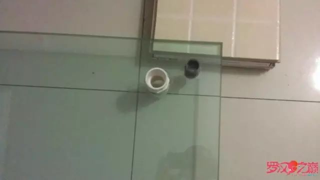 开局只有3000元，玻璃、器材全用买，最后纯靠DIY