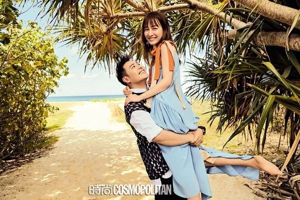 毕竟爱狗｜哈哈哈哈哈哈……听说你们要买狗年单品？我就真的不拦了！