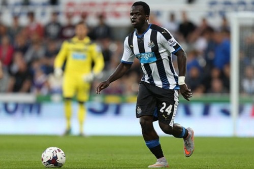 踢足球和打篮球哪个消耗多,踢足球和打篮球哪个耗费的体力大