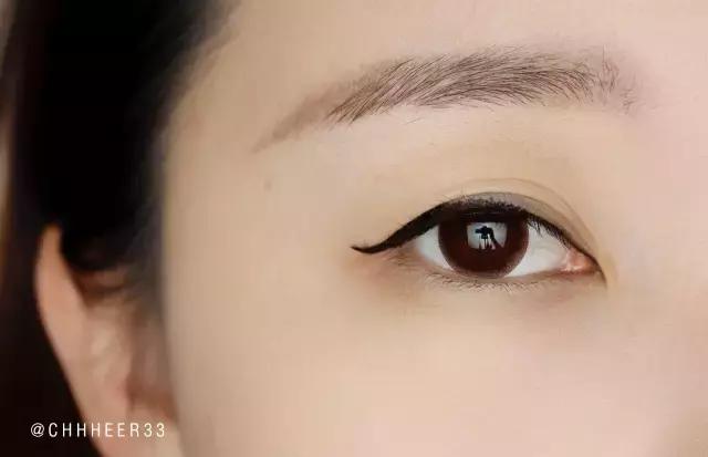 一支眼线笔如何搞定不明显眼妆,只有一支眼线笔怎么画