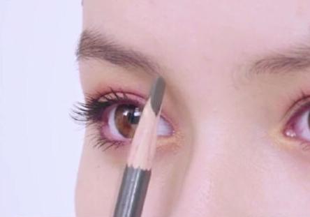 新手学化妆眉毛怎么画,美妆技巧今年最流行的眉毛画法