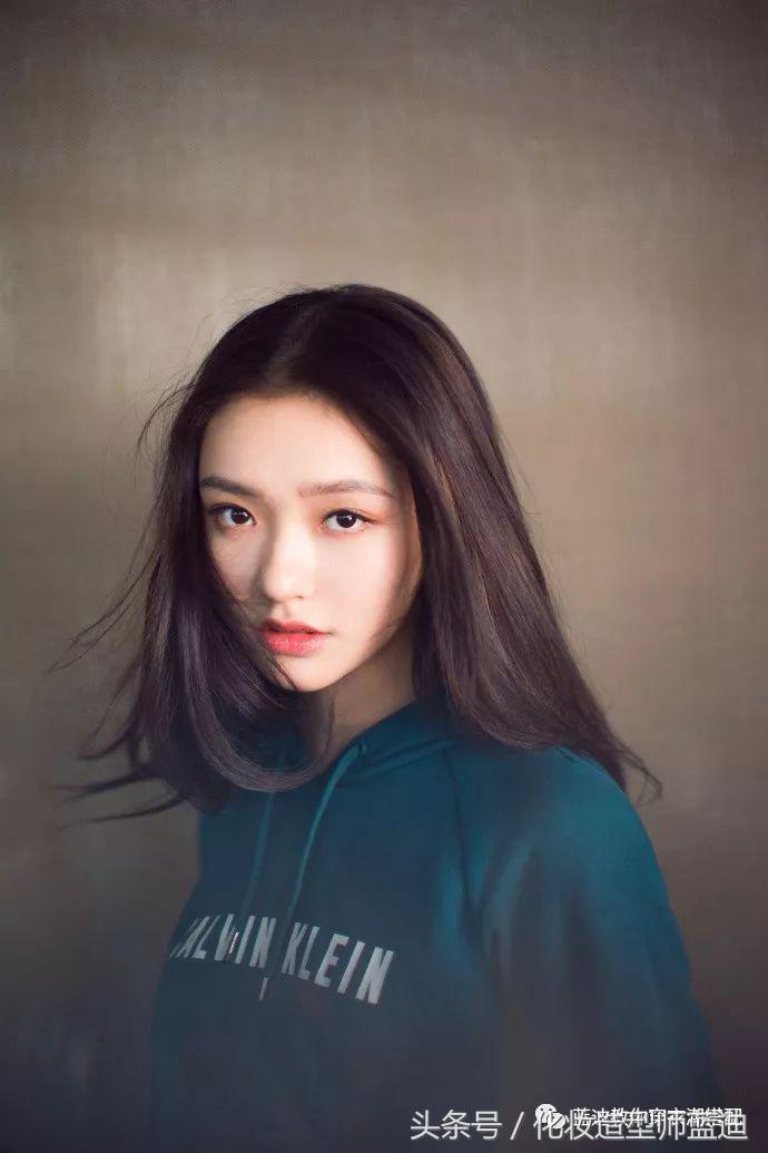 明星穿芭蕾舞服林允,明星杨紫私服