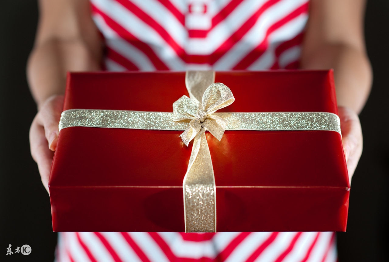 包邮送礼物,免费包邮送小礼品