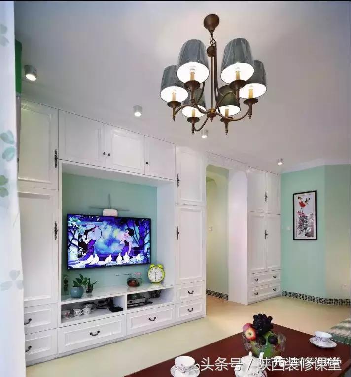 电视墙有门怎么处理,电视墙有门怎么办好