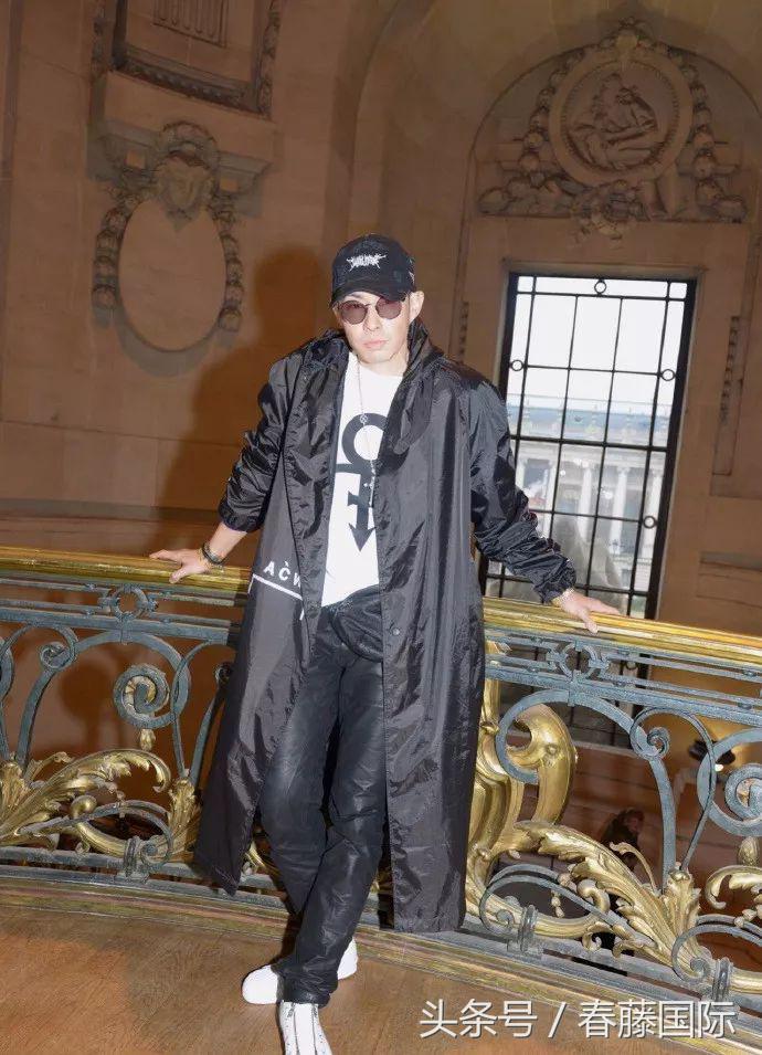 吴建豪高定时装周 (吴建豪上海走秀)