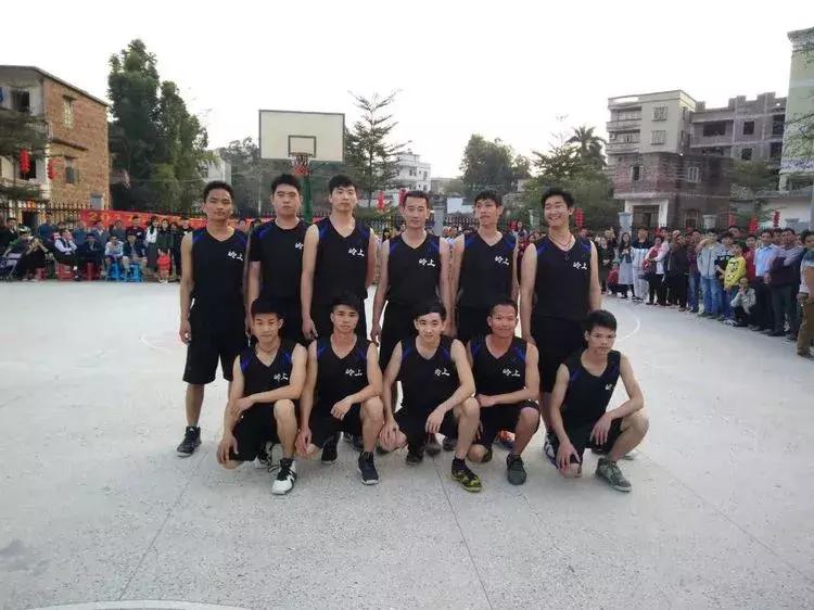 杨梅桥村篮球赛直播,迎春杯男子篮球赛隆重举行