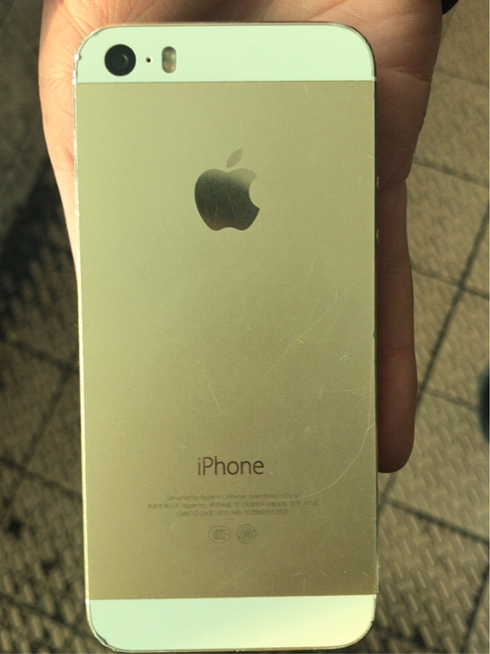 捡漏苹果5s手机,75元买个iphone5s